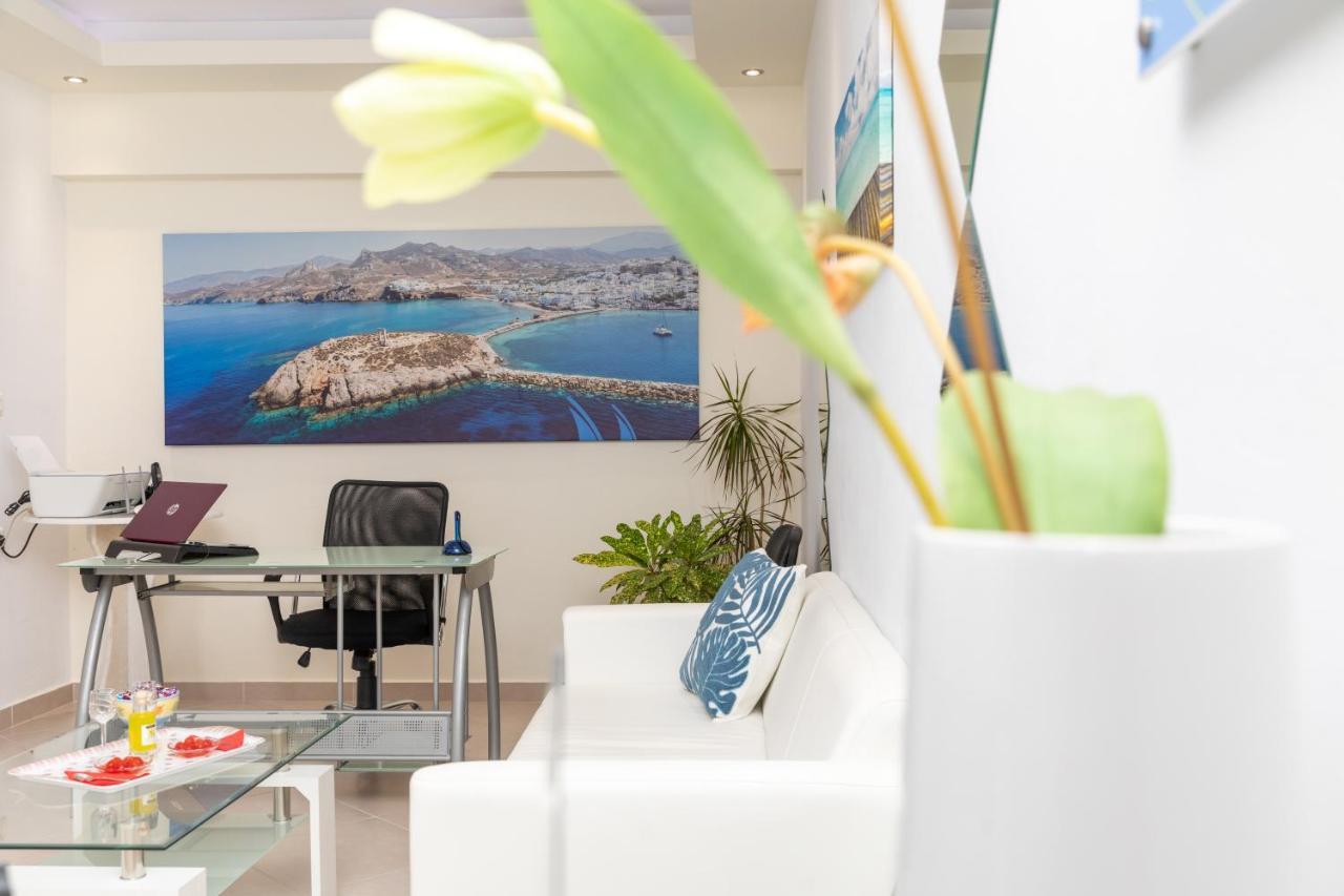 Naxos Diamond Studios Apartments Naxos City Bagian luar foto