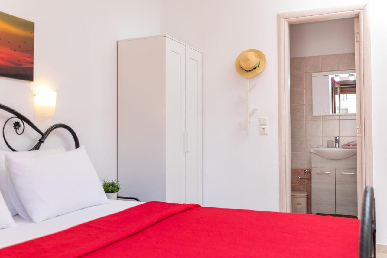 Naxos Diamond Studios Apartments Naxos City Bagian luar foto